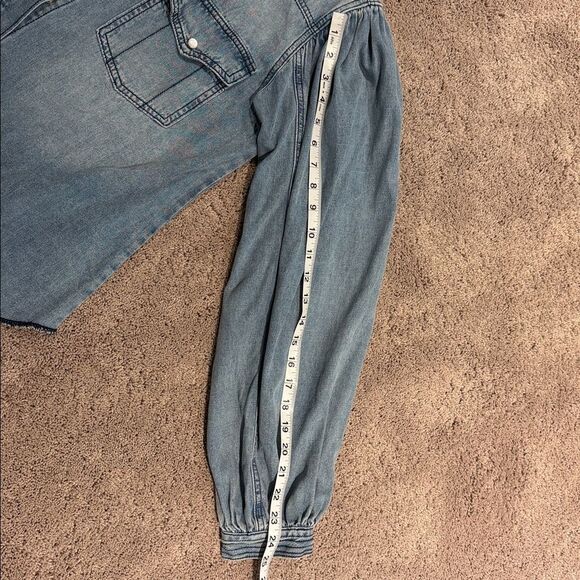 First Love shacket / shirt with Rhinestone FRINGE on back ! Like new size small - Picture 5 of 10